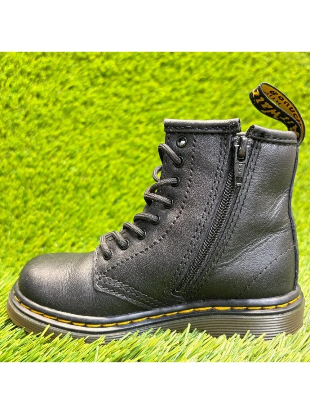 Dr. Martens 1460 T Girls Size 8C Black Outdoor Leather Lace Up Combat Boots